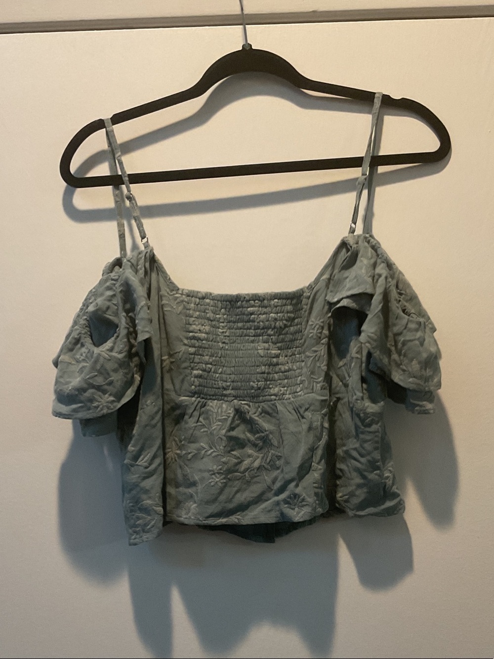 Guess Sage Green Ruffle Off-Shoulder Crop Top - Picture 6 of 7